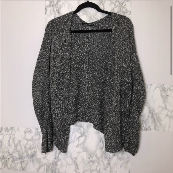 Brandy Melville Sweaters - ⚡️HP⚡️Brandy Melville Speckled Grey Cardigan